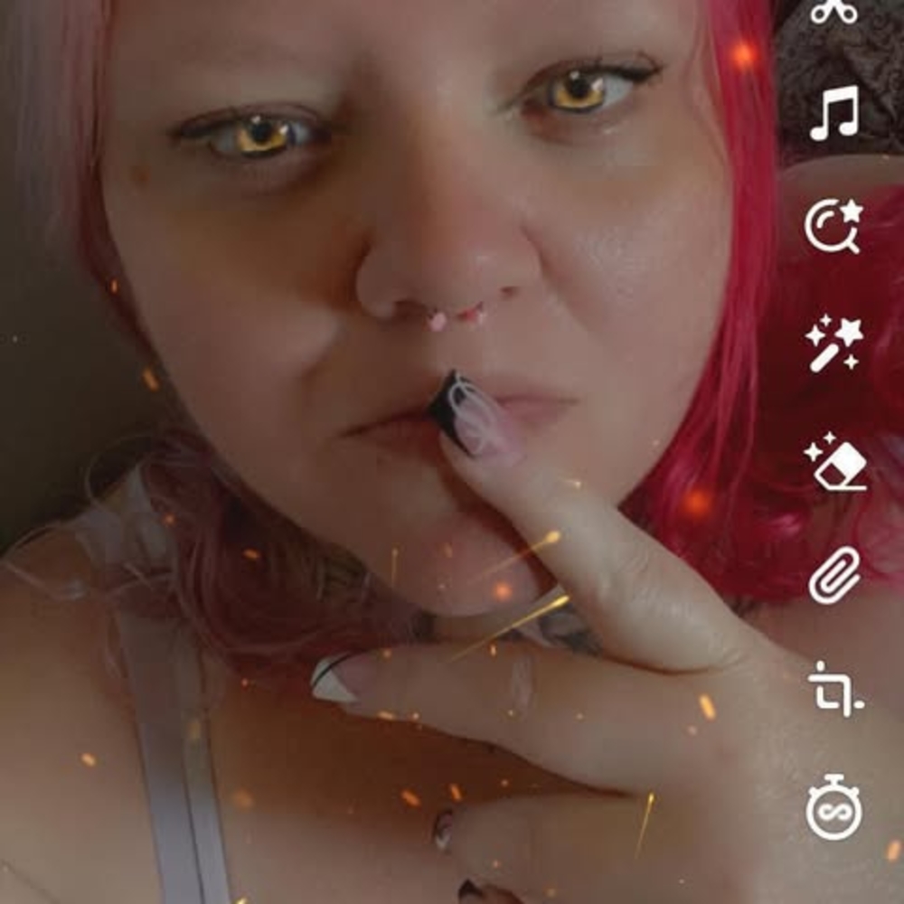 Meet your Posher, Tabitha